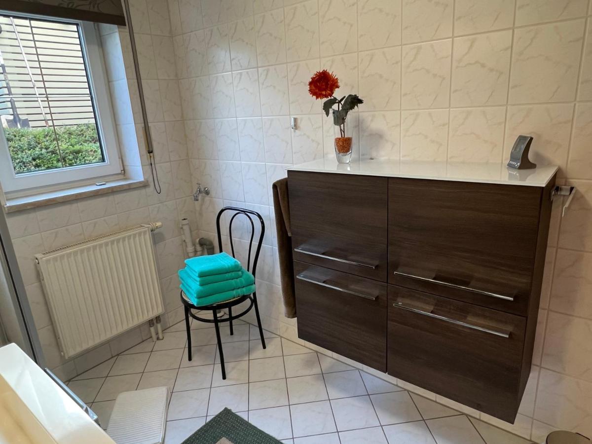 Appartement Am Weinberg ราเดอบอยล์ ภายนอก รูปภาพ