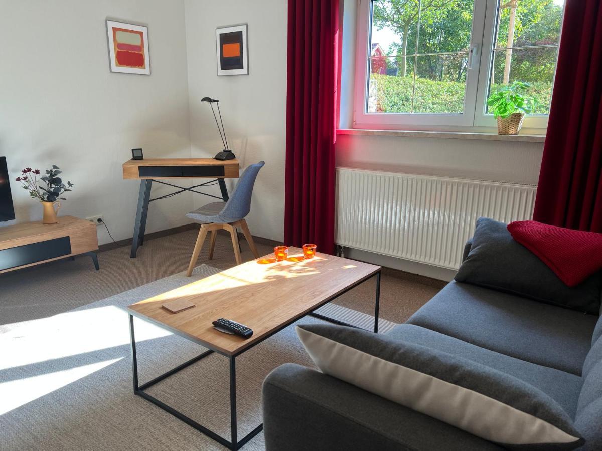 Appartement Am Weinberg ราเดอบอยล์ ภายนอก รูปภาพ
