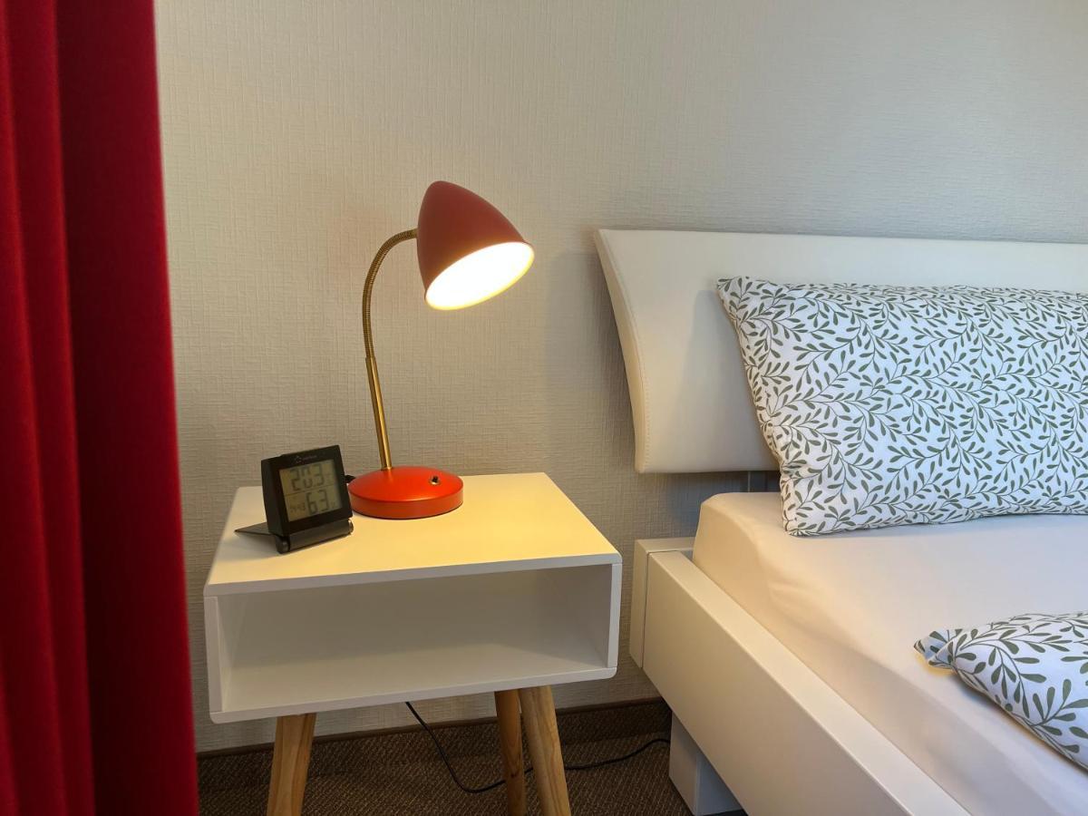 Appartement Am Weinberg ราเดอบอยล์ ภายนอก รูปภาพ